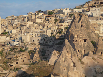 P1040539.JPG 3456x2592 index 295